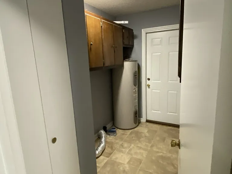 3827 Cavalier Dr — Photo 15
