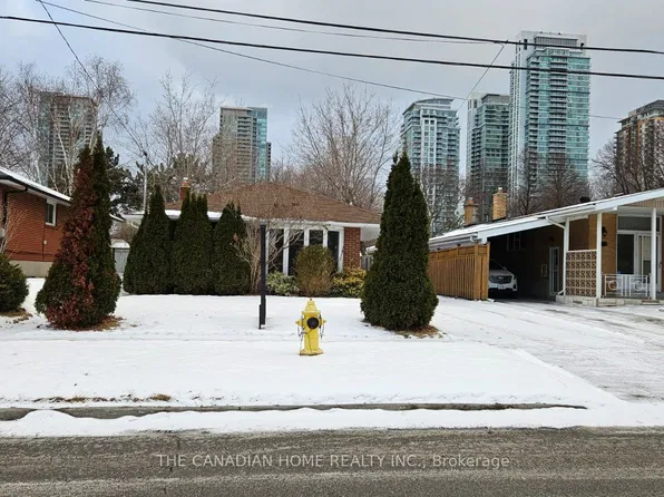 12 Aspendale Dr, Toronto, ON M1P 4J6