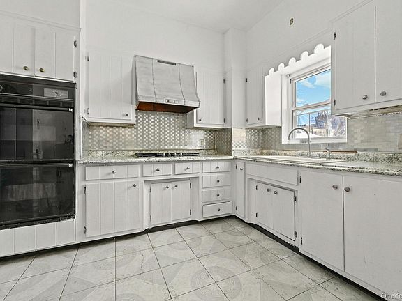 5th image of 4306 Avenue M
