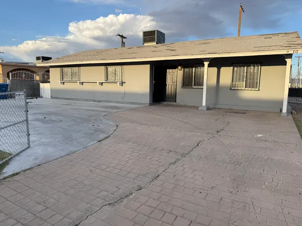 10 Sacramento Dr, Las Vegas, NV 89110
