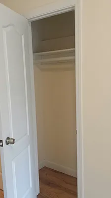 Rented by Astoria Realty | media 27