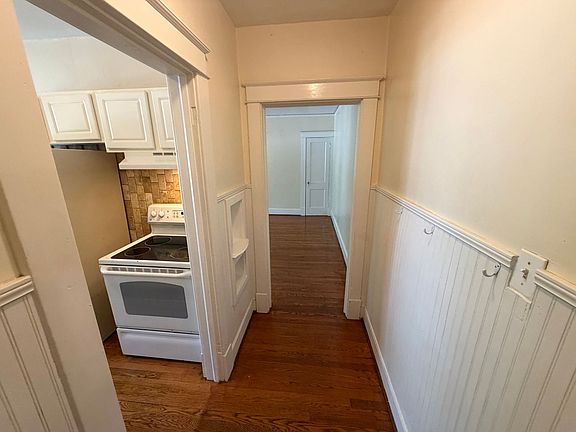 4th image of 705 W Morgan St APT 8