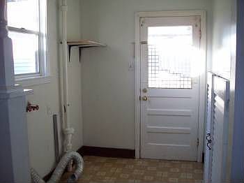 2nd image of 1014 Greentree Ave
