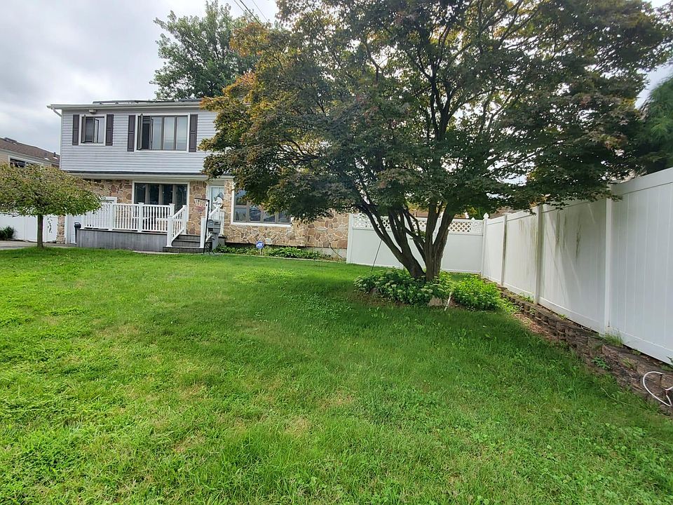 1st image of 286 Lake Ave
