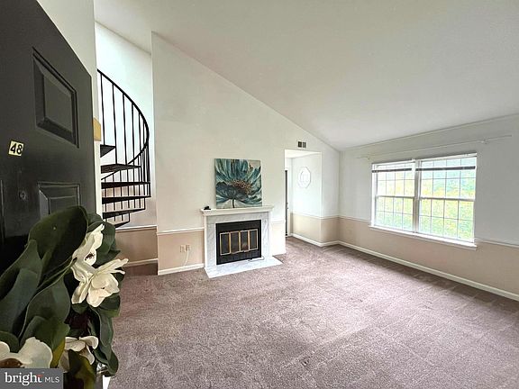 3rd image of 12319 Wadsworth Way