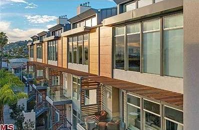 1st image of 1250 N Harper Ave Unit 416