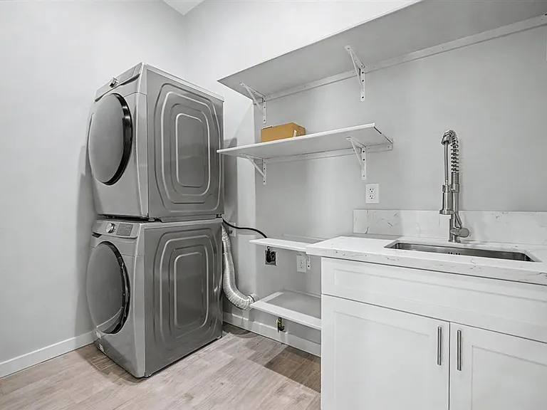 10053 N Alder Spring Dr — Photo 13