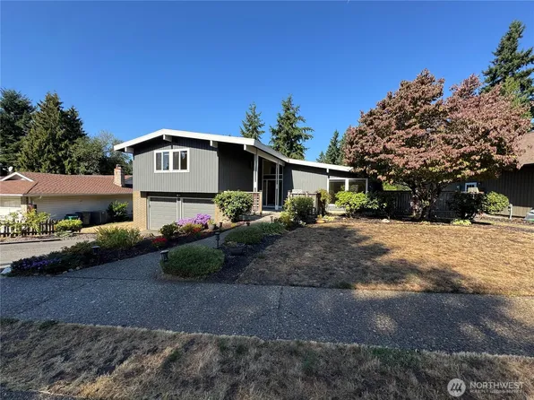 11720 NE 144th Place, Kirkland, WA 98034