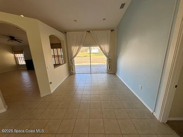 2910 Emerson Dr SE — Photo 7