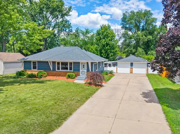 181 91st Ln NE, Blaine, MN 55434