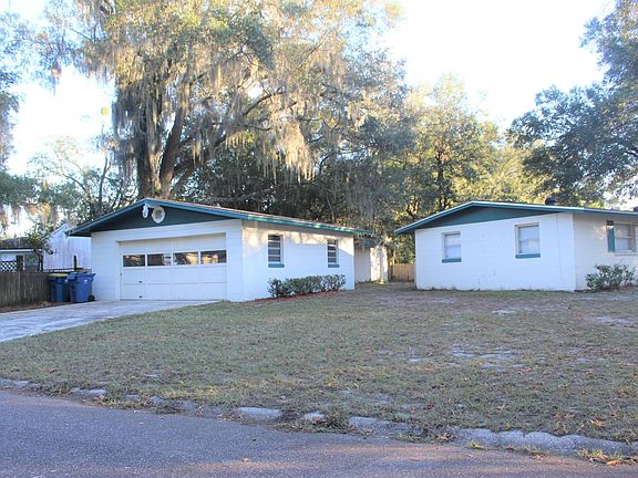 3rd image of 10745 Merida Dr