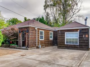 1524 NE 238th Dr, Wood Village, OR 97060