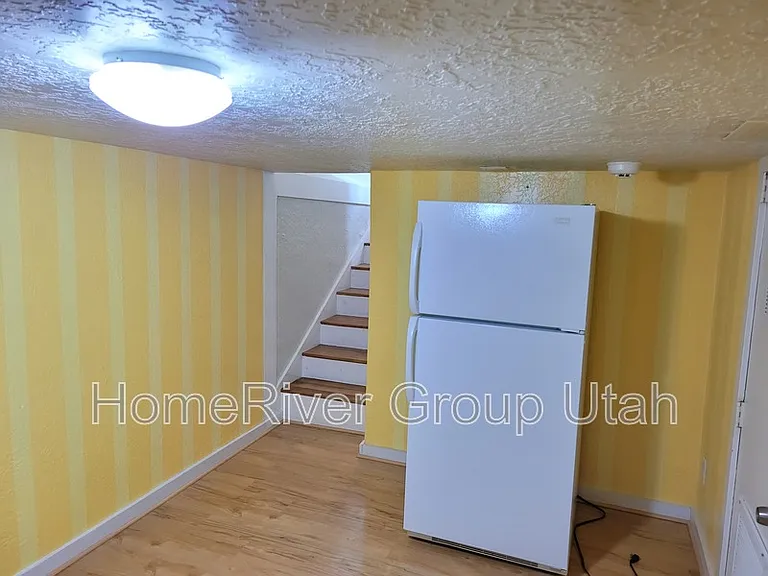 417 E Cleveland Ave — Photo 15