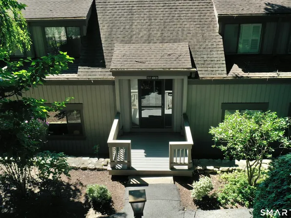 517 Heritage Village #C, Southbury, CT 06488