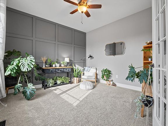 5th image of 1701 NW Ridge Rd