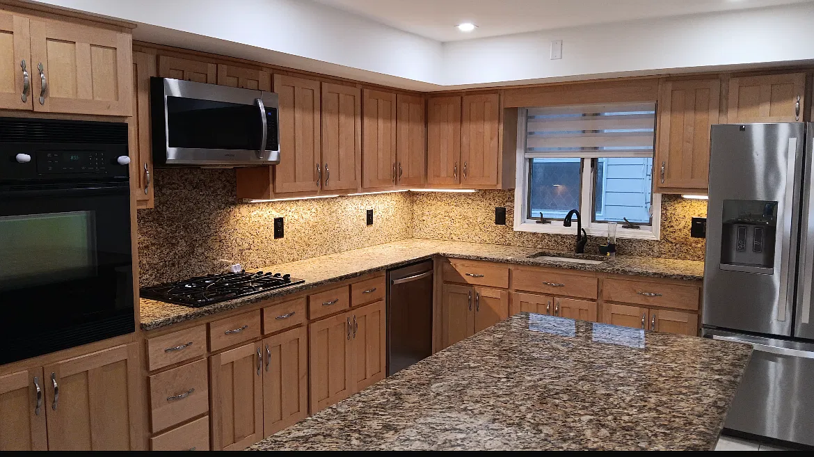 3 bed, $4,000 — Photo 4