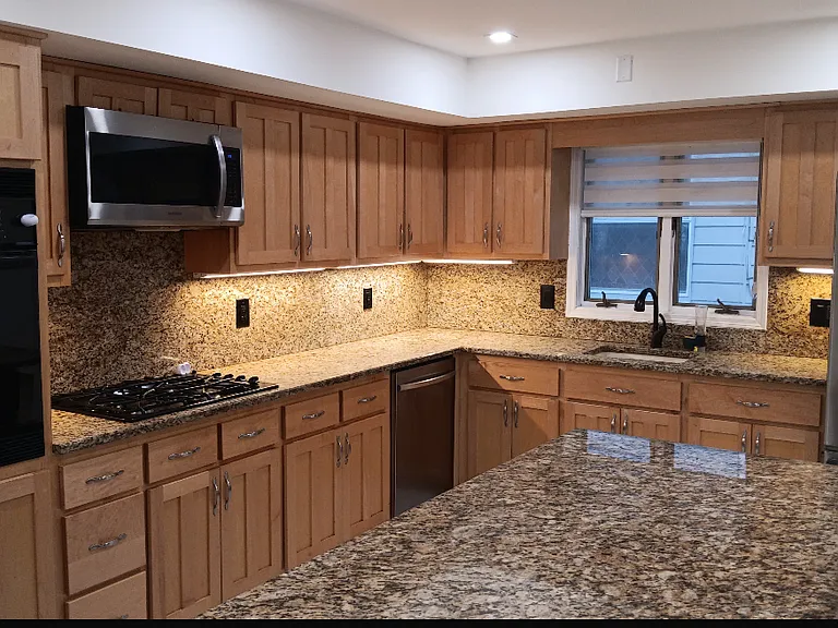 12 Crescent Ave #2 — Photo 4