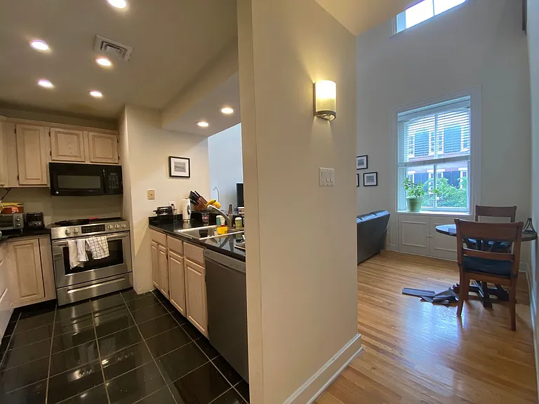 1729 Spruce Street — Photo 20