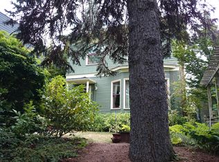 109 17th Ave E, Seattle, WA 98112