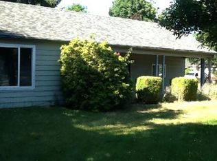 697 Howard Ave, Eugene, OR 97404