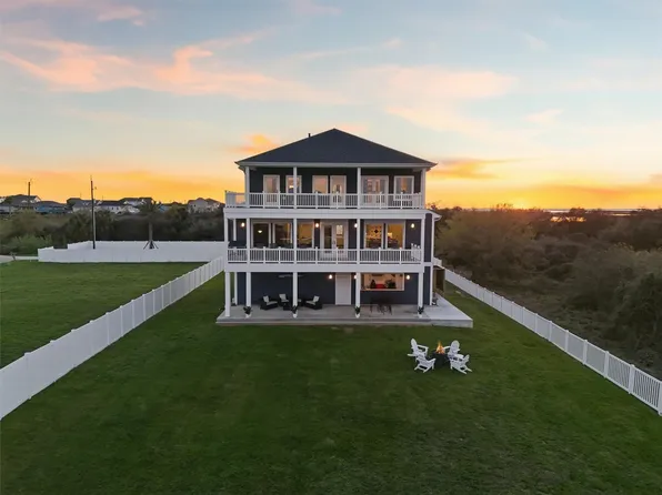 3900 Galleon, Galveston, TX 77554