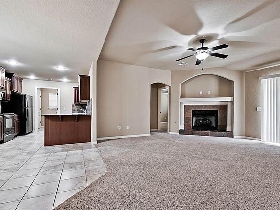 5th image of 4060 W Mahogany Dr