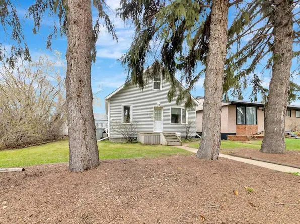 5520 S 49th St, Lloydminster, AB T9V 0L3
