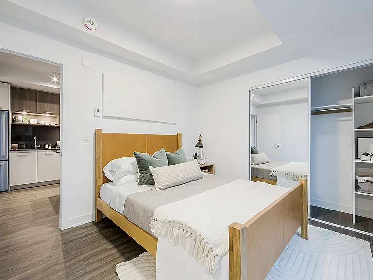 40 Lagerfeld Dr — Photo 30