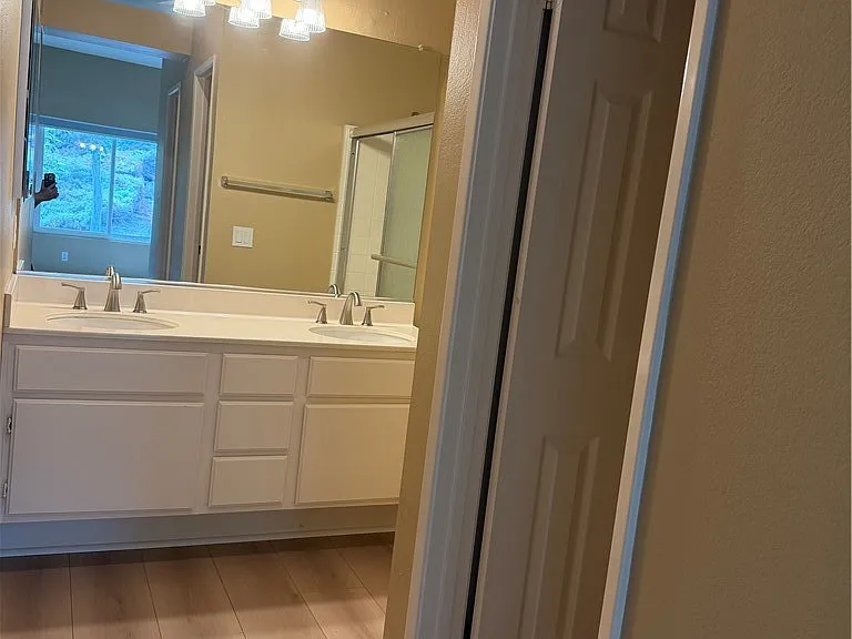 223 Valley View Ter — Photo 12