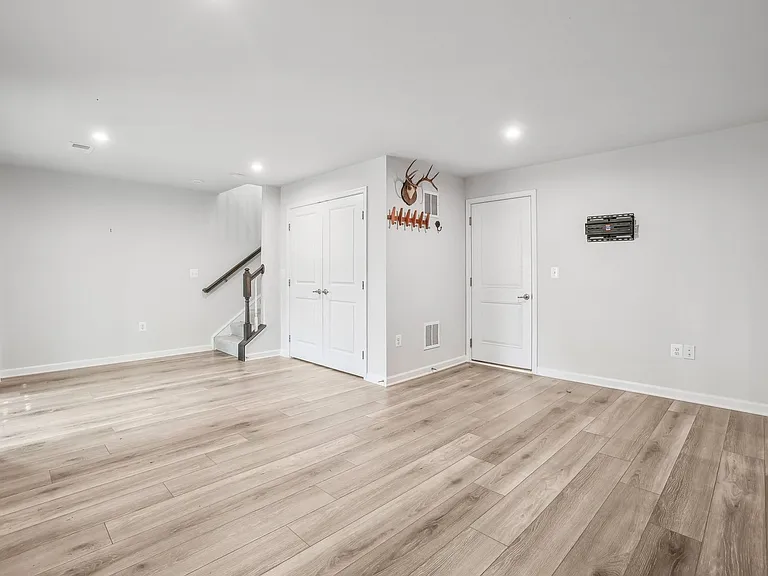 4502 Dale Creek Way — Photo 5