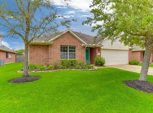 5413 Caprock Dr, Pearland, TX 77584