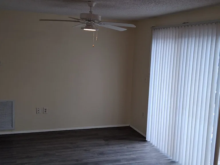 5026 Water Oak Dr #213 — Photo 23
