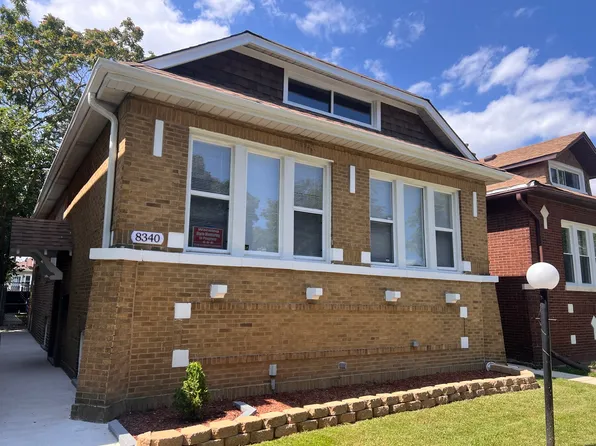 8340 S Paxton Ave, Chicago, IL 60617