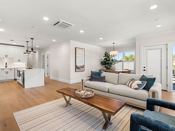 3rd image of 16 Franklin St #2203