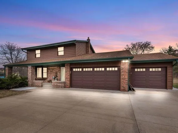 W299N5441 Arrow COURT, Hartland, WI 53029