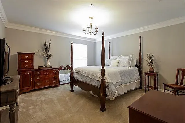 3100 Ballenger Dr — Photo 1