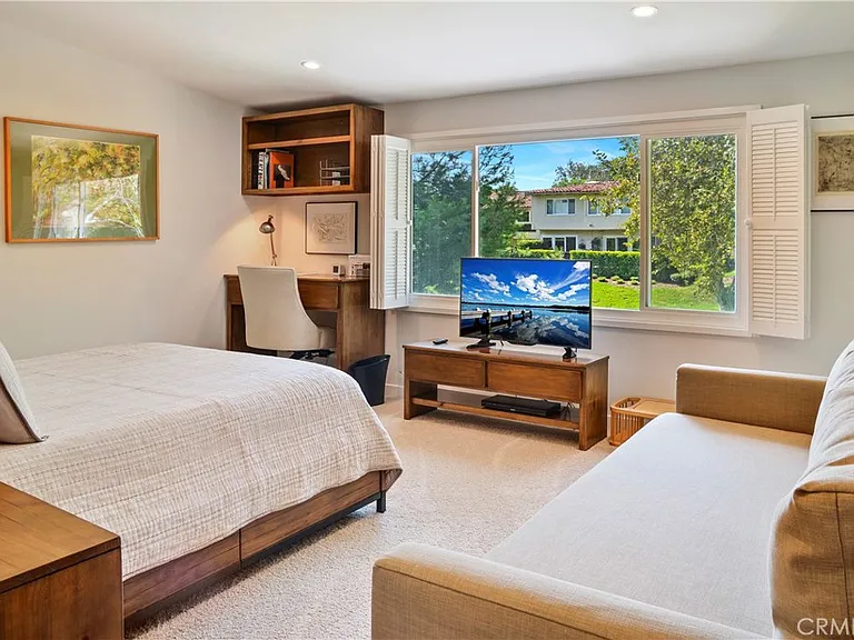 2112 Vista Dorado — Photo 11