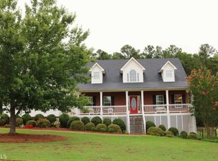 284 Valley Way, Hampton, GA 30228