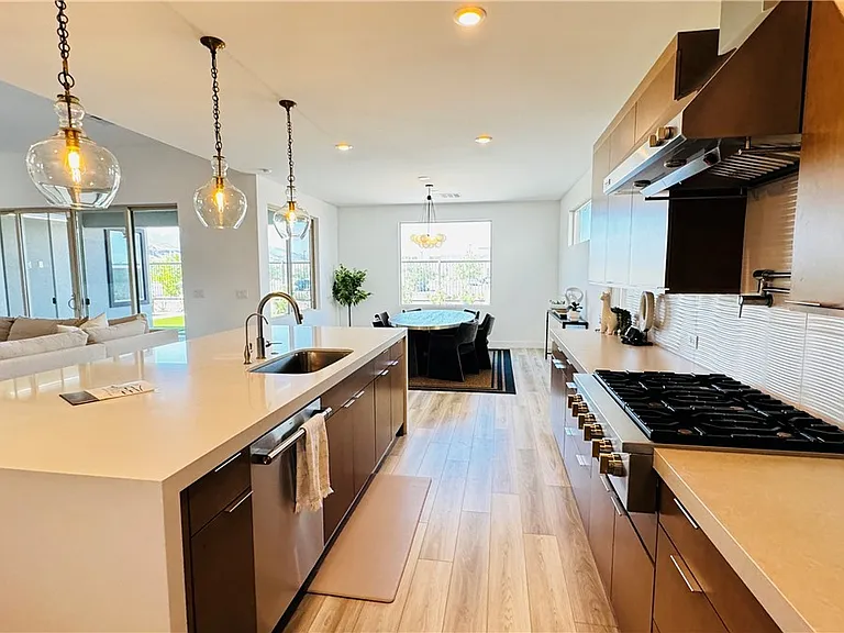 9836 Starlight Ridge Ave — Photo 16