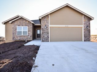 3809 Snowball, Manhattan, KS 66503