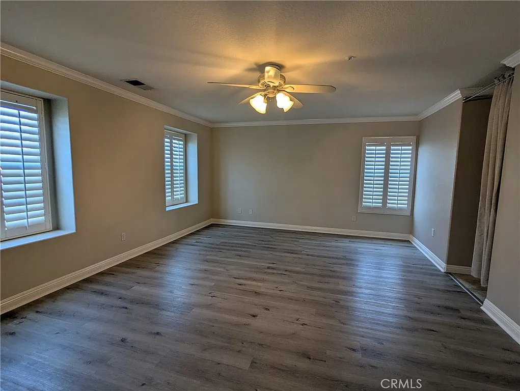 3 bed, 2341 sqft, $1,350 — Photo 4