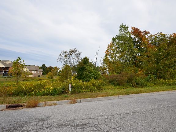 2nd image of 1789 Buckingham Ct