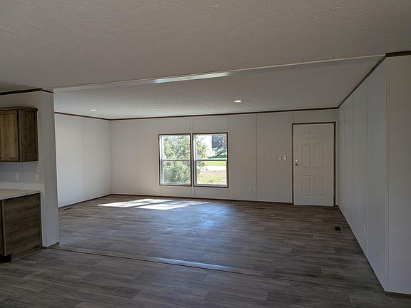 4th image of 1284 Pocahontas Cir