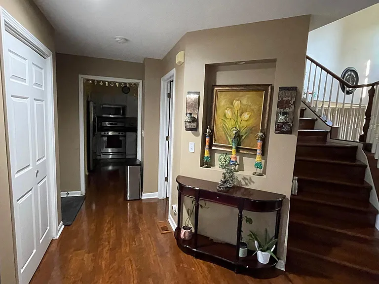363 Prairie Meadow Ln — Photo 3