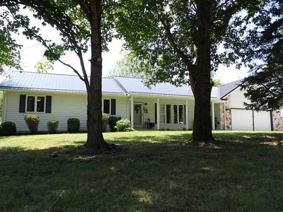5966 S 100 E, Churubusco, IN, 46723