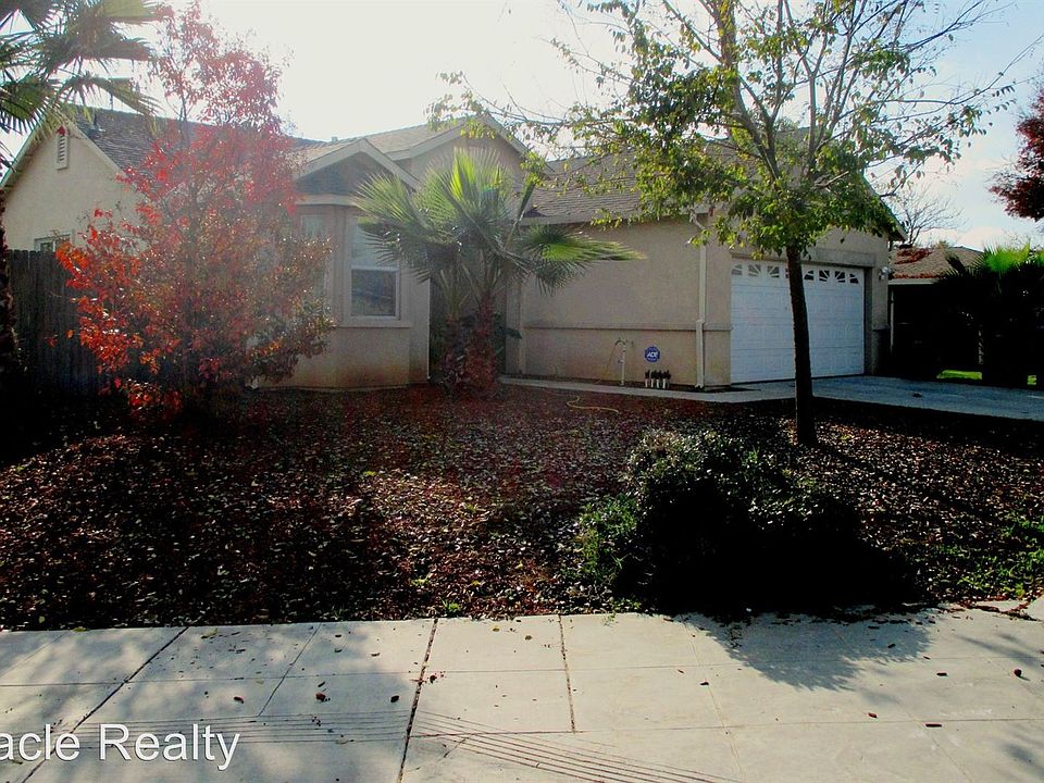 2nd image of 1428 Lacreta Ave
