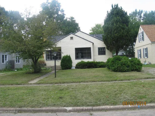 20 Keith Dr, Battle Creek, MI 49037