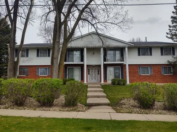 1612, 1612 W Main St #7, Stoughton, WI 53589