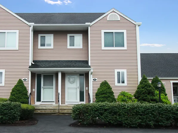 121 Stoneheights Drive #121, Waterford, CT 06385