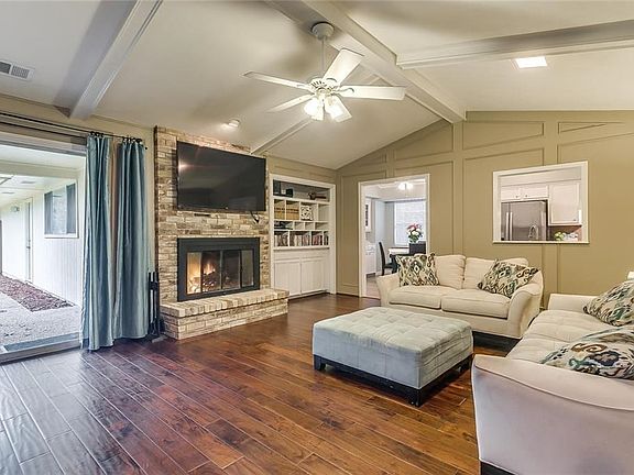 3rd image of 463 Stillmeadow Dr
